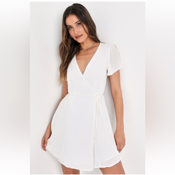 Lulus Dresses & Skirts - Lulus Harbor Point White Wrap Dress, Large, New
